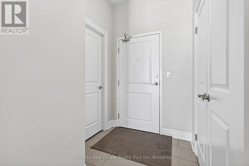 1109 - 260 Villagewalk Boulevard, London North, ON - Indoor Photo Showing Other Room