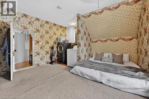 149 Argyle Street N, Caledonia, ON - Indoor Photo Showing Bedroom