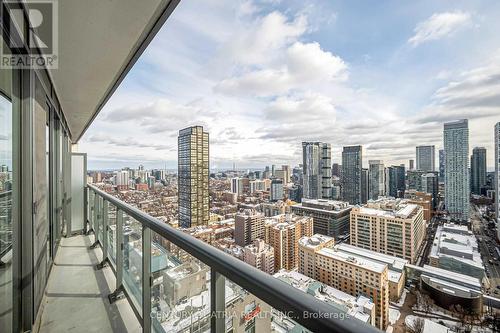 3209 - 89 MCGILL STREET  Toronto, ON M5B 0B1