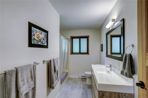 980 Nicholson Rd, Hyde Creek, BC 