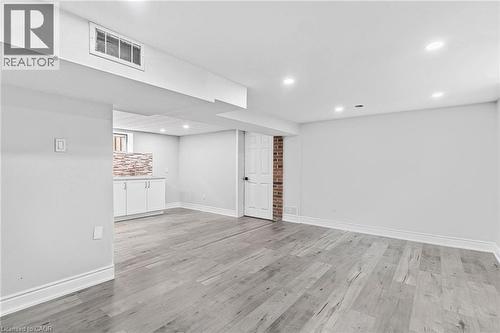 146 Craigroyston Road, Hamilton, ON - Indoor