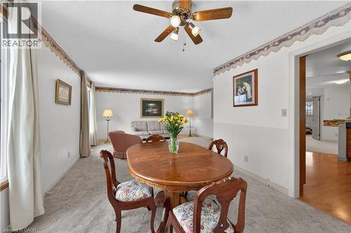 4 Hunter Road, Grimsby, ON - Indoor Photo Showing Dining Room
