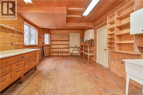 4 Hunter Road, Grimsby, ON - Indoor Photo Showing Other Room