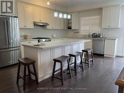 26 DRYDEN WAY  Toronto, ON M9R 0B2