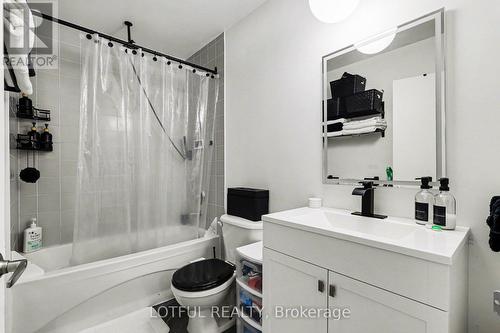 201 - 383 Cumberland Street, Ottawa, ON - Indoor Photo Showing Bathroom