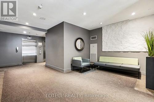 201 - 383 Cumberland Street, Ottawa, ON - Indoor Photo Showing Other Room