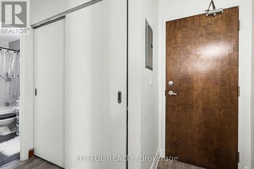 201 - 383 Cumberland Street, Ottawa, ON - Indoor
