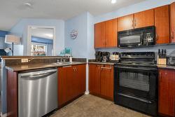 1201-205 Third Avenue  Invermere, BC V0A 1K0