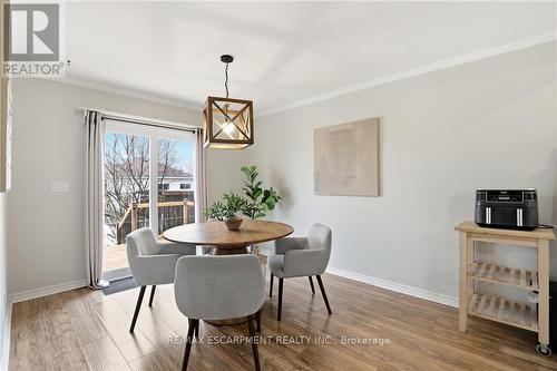 32 Audrey Street, Hamilton, ON - Indoor Photo Showing Dining Room
