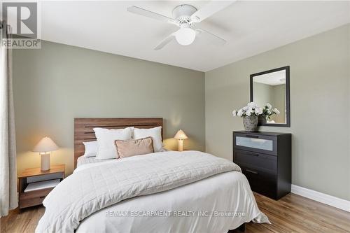 32 Audrey Street, Hamilton, ON - Indoor Photo Showing Bedroom
