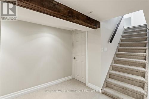 32 Audrey Street, Hamilton, ON - Indoor Photo Showing Other Room