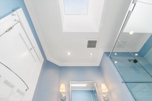 Salle de bains - 14 Place Parkman, Westmount, QC - Indoor Photo Showing Other Room