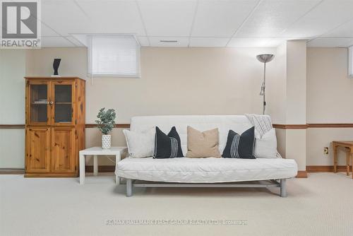 1674 Heathside Crescent, Pickering, ON - Indoor