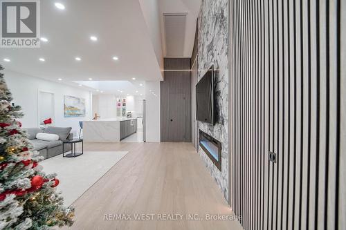 7118 YONGE STREET  Innisfil, ON L9S 4P3