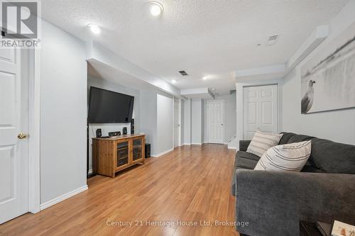 425 Misty Crescent, Kitchener, ON - Indoor