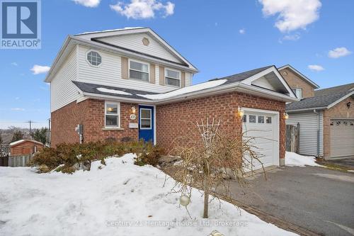 425 Misty Crescent, Kitchener, ON - Outdoor