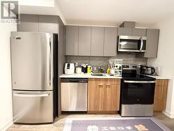 24 - 3079 PHARMACY AVENUE  Toronto, ON M1W 2H1