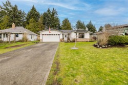 882 Sunridge Valley Dr  Colwood, BC V9B 5L3