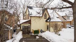 17 ARCHIBALD STREET  Brampton (Brampton West), ON L6X 1M1