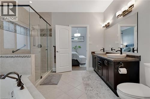 43 Freure Drive, Cambridge, ON - Indoor Photo Showing Bathroom