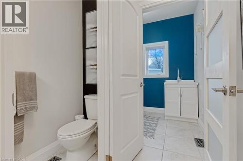 43 Freure Drive, Cambridge, ON - Indoor Photo Showing Bathroom