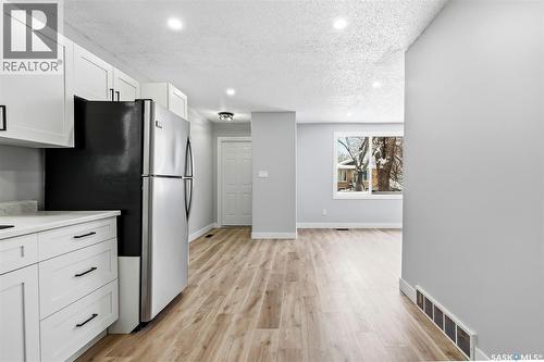 1909 Montreal Street, Regina, SK - Indoor Photo Showing Kitchen