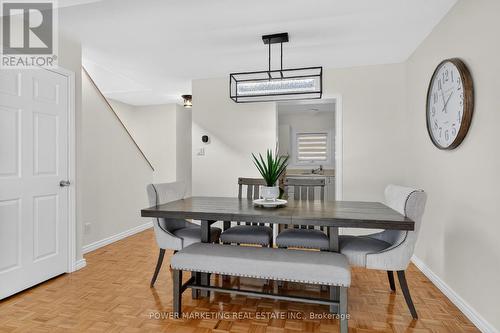 104 Bannerhill, Ottawa, ON - Indoor Photo Showing Dining Room