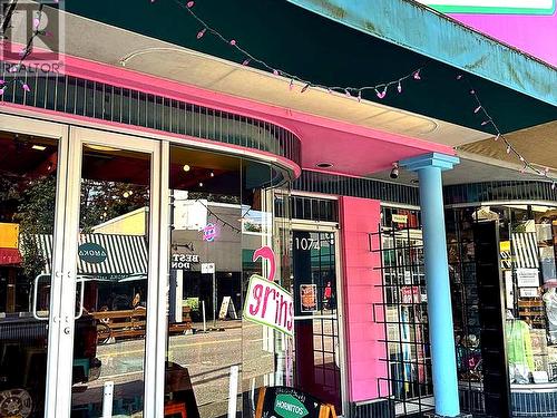 1074 Davie Street, Vancouver, BC 