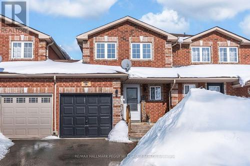 186 DUNSMORE LANE  Barrie, ON L4M 6Z8