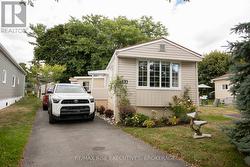 21 POWLEY GARDEN DRIVE  Kingston (Rideau), ON K7K 6A2