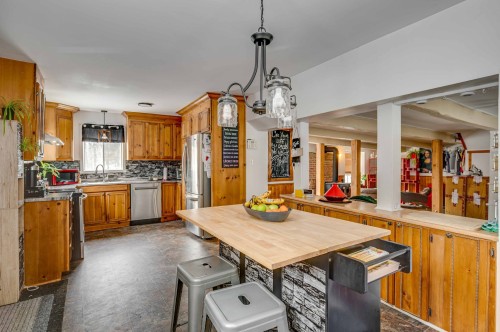 Cuisine - 55 Ch. Du Pont-Couvert, La Macaza, QC - Indoor