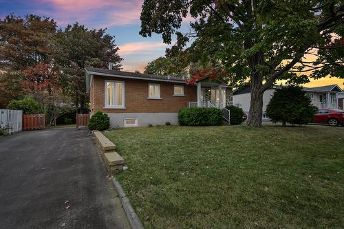 40 Rue Lucien-Paquette  Blainville, QC J7C 1J4