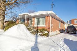 101 Rue Decelles  Granby, QC J2G 7P2