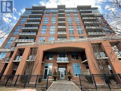 1007 - 2772 KEELE STREET  Toronto, ON M3M 0A3