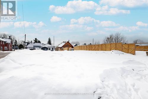 2061 Lajoie Street, Alfred And Plantagenet, ON - Outdoor