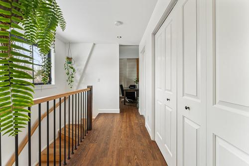 Corridor - 2658 Rue De Champlain, Dunham, QC - Indoor Photo Showing Other Room