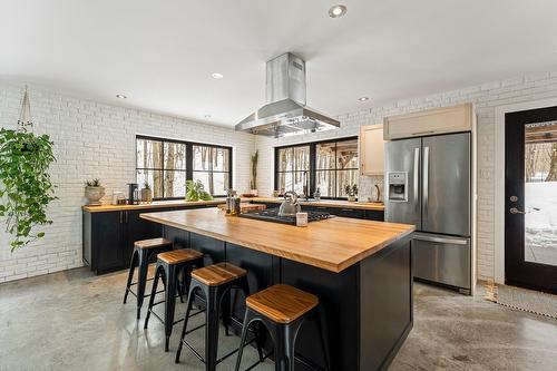 Cuisine - 2658 Rue De Champlain, Dunham, QC - Indoor Photo Showing Kitchen