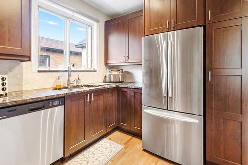 Cuisine - 4845 Av. Rosedale, Montréal (Côte-Des-Neiges/Notre-Dame-De-Grâce), QC - Indoor Photo Showing Kitchen