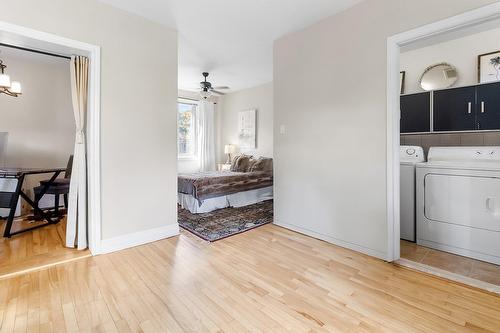 Chambre à coucher - 4845 Av. Rosedale, Montréal (Côte-Des-Neiges/Notre-Dame-De-Grâce), QC - Indoor Photo Showing Laundry Room