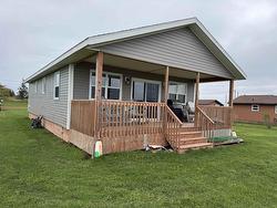 448 Hebrides Lane  New London, PE C0B 1M0