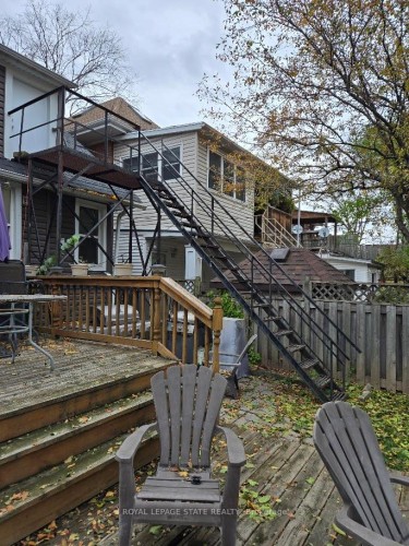 17 Fairleigh Avenue S, Hamilton, ON - Outdoor