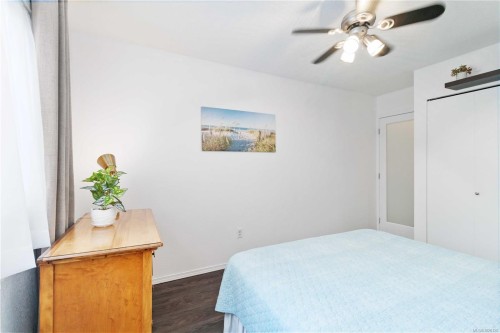 308-3225 Eldon Pl, Saanich, BC - Indoor Photo Showing Bedroom