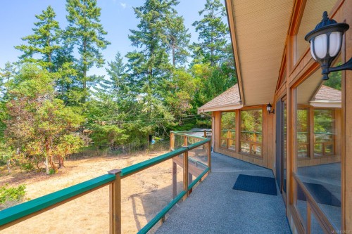 150 Jenkins Rd, Salt Spring, BC 