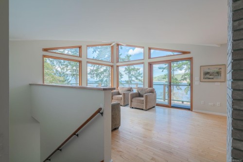 150 Jenkins Rd, Salt Spring, BC 