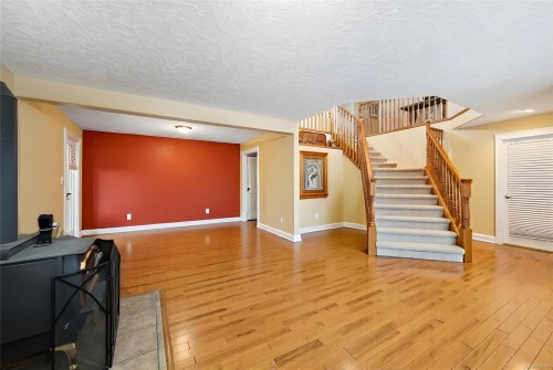 321 Wireless Rd, Comox, BC 