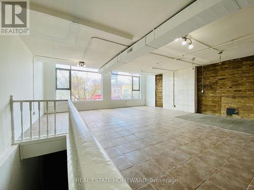 493A Danforth Avenue, Toronto, ON 