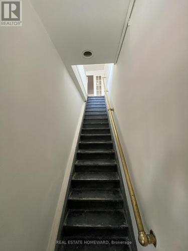 493A Danforth Avenue, Toronto, ON 
