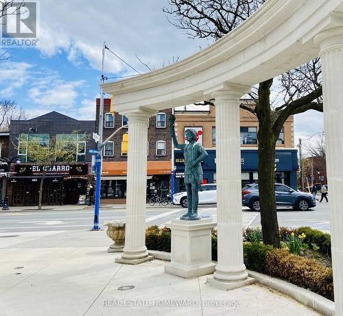 493A Danforth Avenue, Toronto, ON 