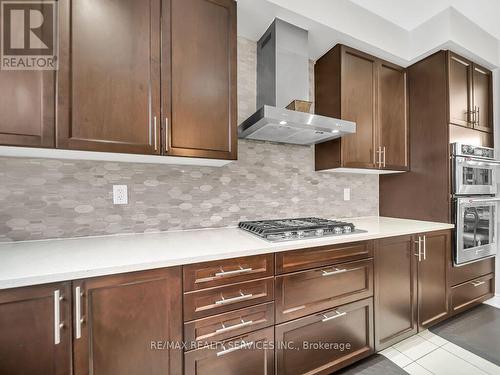 35 Wilmot Road, Brantford, ON - Indoor Photo Showing Kitchen