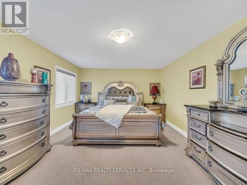 35 Wilmot Road, Brantford, ON - Indoor Photo Showing Bedroom